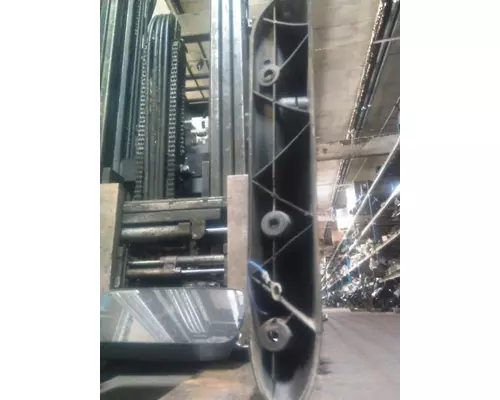INTERNATIONAL 4300 MIRROR ASSEMBLY CABDOOR