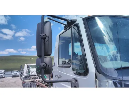 INTERNATIONAL 4300 MIRROR ASSEMBLY CABDOOR