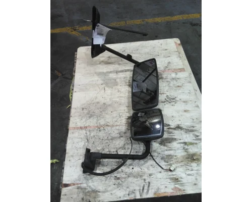 INTERNATIONAL 4300 MIRROR ASSEMBLY CABDOOR