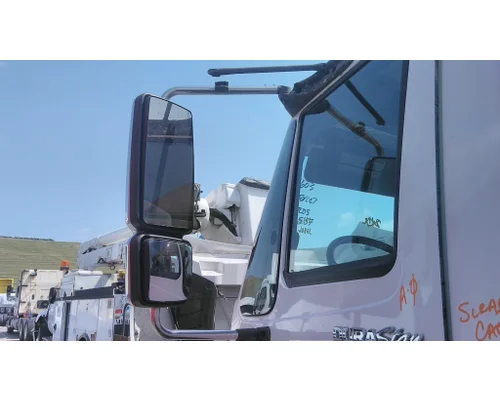 INTERNATIONAL 4300 MIRROR ASSEMBLY CABDOOR