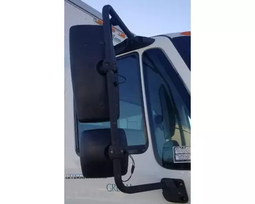 INTERNATIONAL 4300 Mirror (Side View)