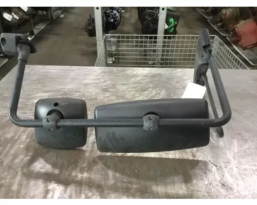 INTERNATIONAL 4300 Mirror (Side View)