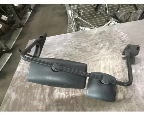 INTERNATIONAL 4300 Mirror (Side View)