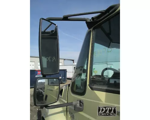 INTERNATIONAL 4300 Mirror (Side View)