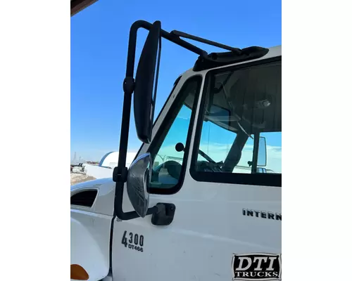 INTERNATIONAL 4300 Mirror (Side View)