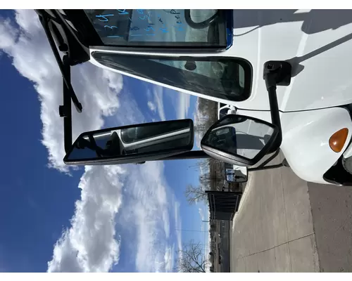 INTERNATIONAL 4300 Mirror (Side View)