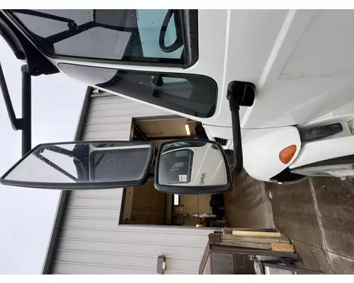 INTERNATIONAL 4300 Mirror (Side View)