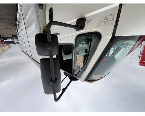INTERNATIONAL 4300 Mirror (Side View)