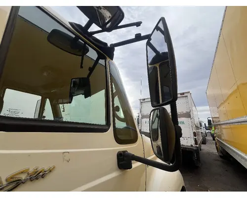 INTERNATIONAL 4300 Mirror (Side View)