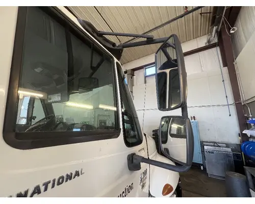 INTERNATIONAL 4300 Mirror (Side View)