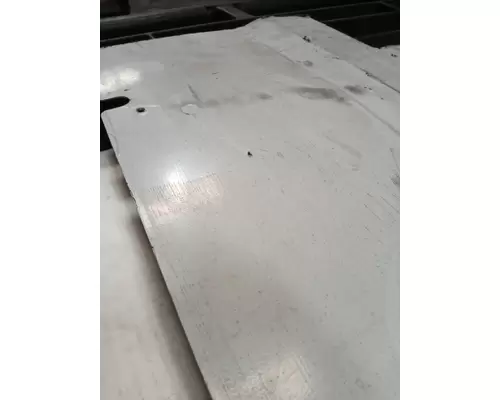 INTERNATIONAL 4300 Muffler Shield