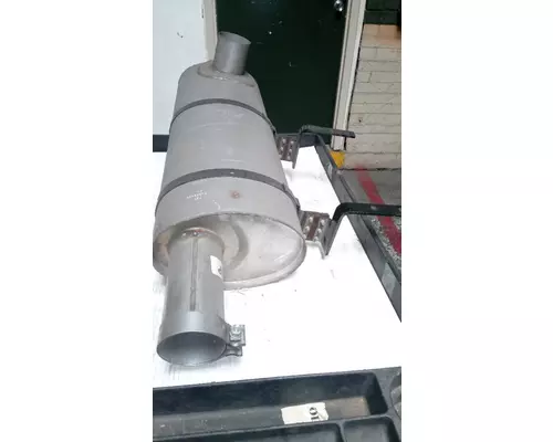 INTERNATIONAL 4300 Muffler