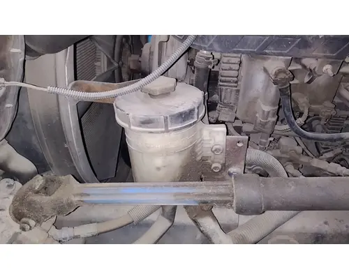 INTERNATIONAL 4300 POWER STEERING RESERVOIR