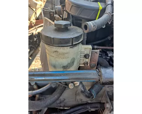 INTERNATIONAL 4300 POWER STEERING RESERVOIR