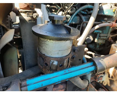 INTERNATIONAL 4300 POWER STEERING RESERVOIR