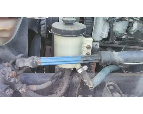 INTERNATIONAL 4300 POWER STEERING RESERVOIR