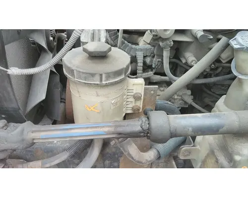 INTERNATIONAL 4300 POWER STEERING RESERVOIR