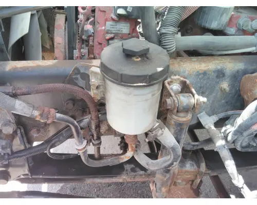 INTERNATIONAL 4300 POWER STEERING RESERVOIR