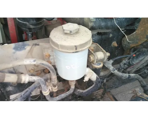 INTERNATIONAL 4300 POWER STEERING RESERVOIR