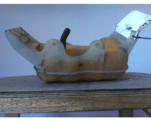 INTERNATIONAL 4300 RADIATOR OVERFLOW TANK