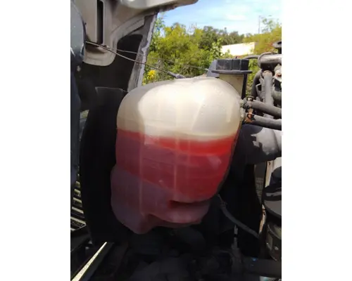 INTERNATIONAL 4300 RADIATOR OVERFLOW TANK