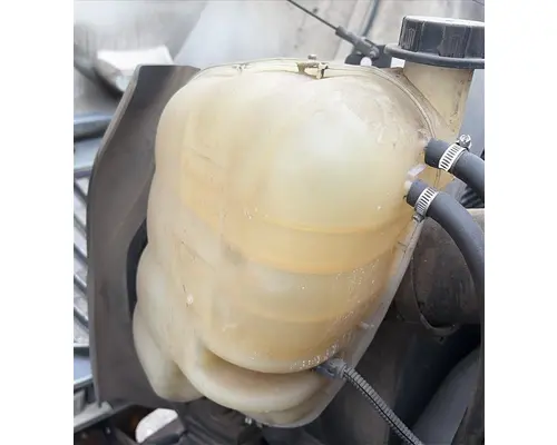 INTERNATIONAL 4300 RADIATOR OVERFLOW TANK
