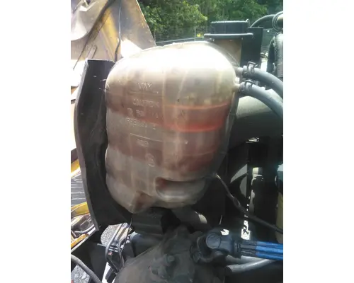 INTERNATIONAL 4300 RADIATOR OVERFLOW TANK