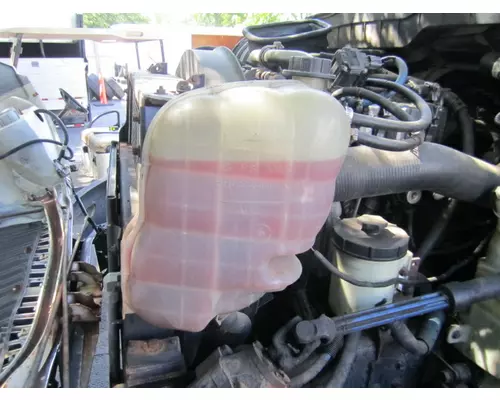 INTERNATIONAL 4300 RADIATOR OVERFLOW TANK
