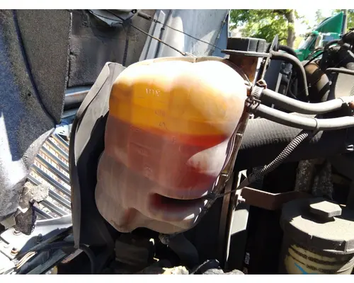 INTERNATIONAL 4300 RADIATOR OVERFLOW TANK