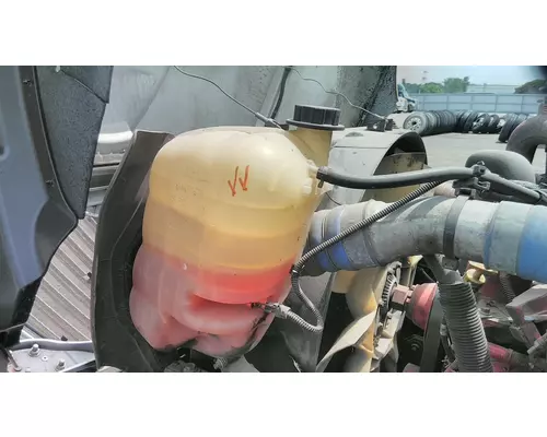 INTERNATIONAL 4300 RADIATOR OVERFLOW TANK