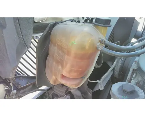 INTERNATIONAL 4300 RADIATOR OVERFLOW TANK