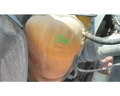 INTERNATIONAL 4300 RADIATOR OVERFLOW TANK