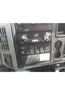 INTERNATIONAL 4300 RADIO AM/FM/BLUETOOTH