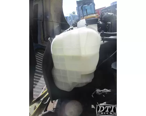 INTERNATIONAL 4300 Radiator Overflow Bottle