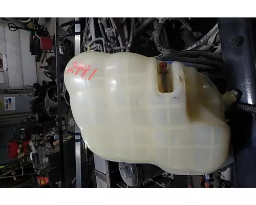 INTERNATIONAL 4300 Radiator Overflow Bottle