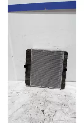 INTERNATIONAL 4300 Radiator