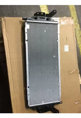 INTERNATIONAL 4300 Radiator