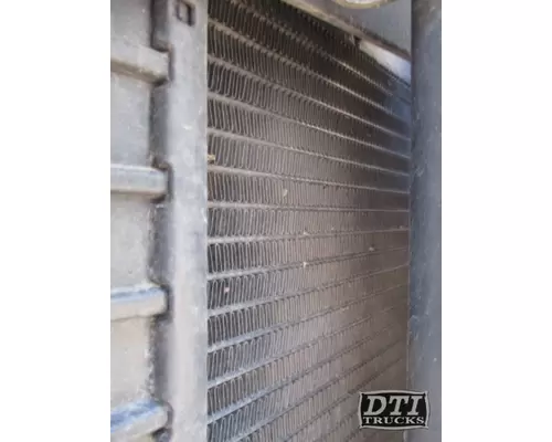 INTERNATIONAL 4300 Radiator