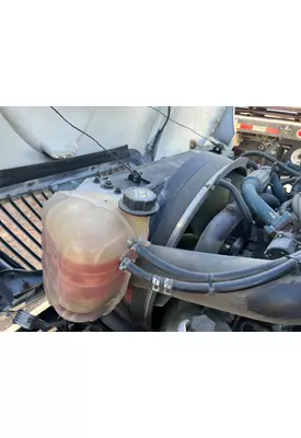 INTERNATIONAL 4300 Radiator