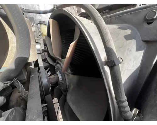 INTERNATIONAL 4300 Radiator