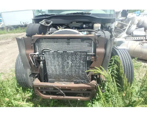 INTERNATIONAL 4300 Radiator