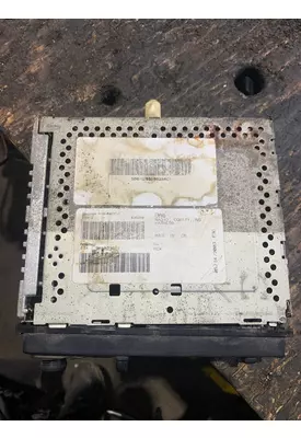INTERNATIONAL 4300 Radio