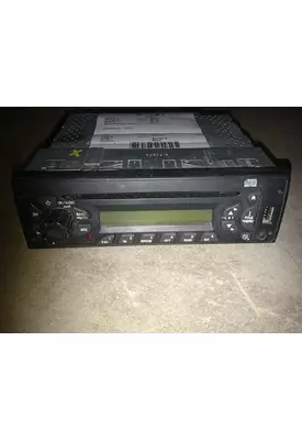 INTERNATIONAL 4300 Radio
