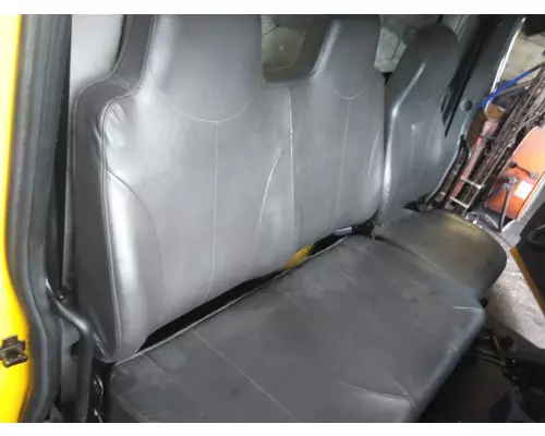 INTERNATIONAL 4300 SEAT, FRONT