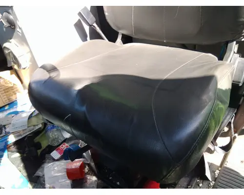 INTERNATIONAL 4300 SEAT, FRONT