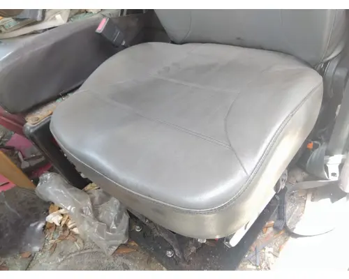 INTERNATIONAL 4300 SEAT, FRONT