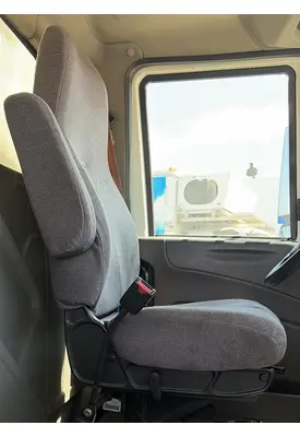 INTERNATIONAL 4300 SEAT, FRONT