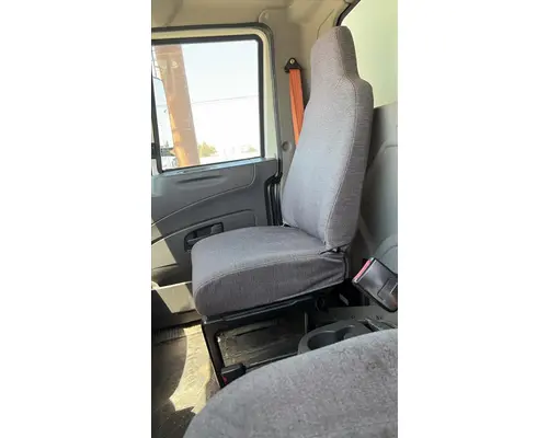 INTERNATIONAL 4300 SEAT, FRONT