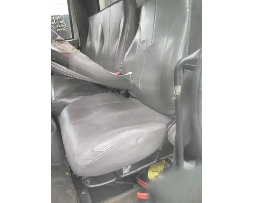 INTERNATIONAL 4300 SEAT, FRONT