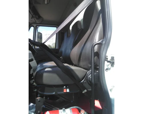 INTERNATIONAL 4300 SEAT, FRONT